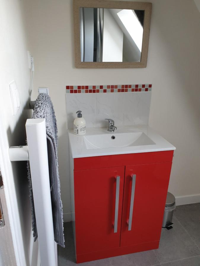 Le Petit Dragon Bed & Breakfast Plumaudan Cameră foto